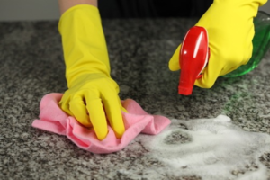 cleaning-kitchen-worktops-300x200-9529245