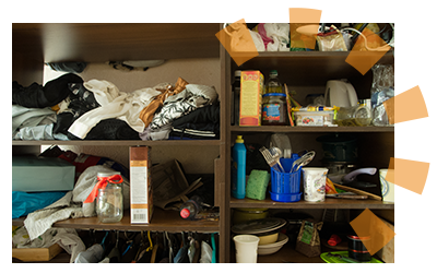 trash-on-shelves-5184847