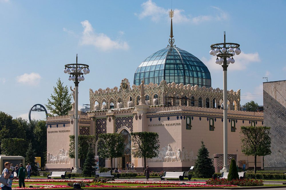 vdnh_pavilon_kazachstan_01-1663889