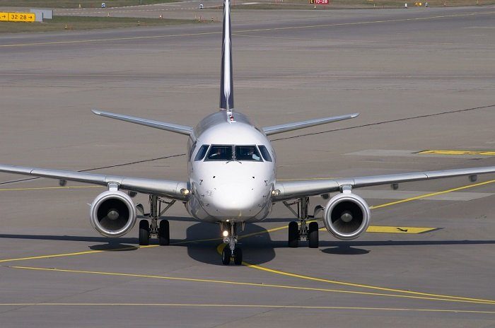 xaircraft-2152714_1280-jpg-pagespeed-ic_-5ipj3hdfvb-3962108