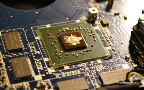 22-zamena-termopastyi-videochipa-na-noutbuke-sony-vaio-sve151g17v-500x313-4941835