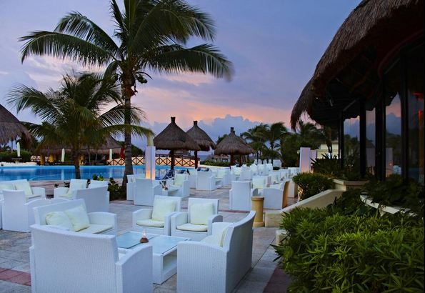 grand-bahia-principe-tulum-5_19-2973403
