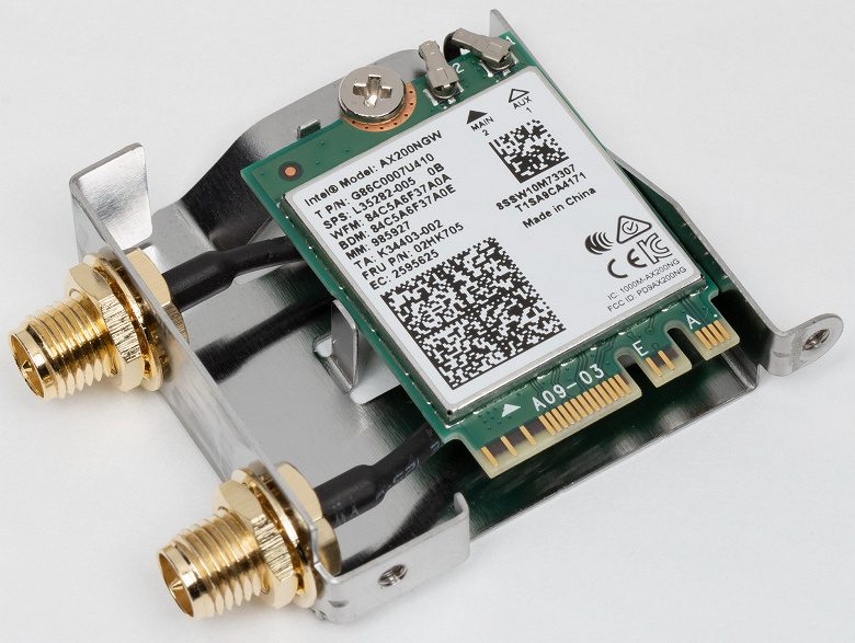 intelax2001-4625276