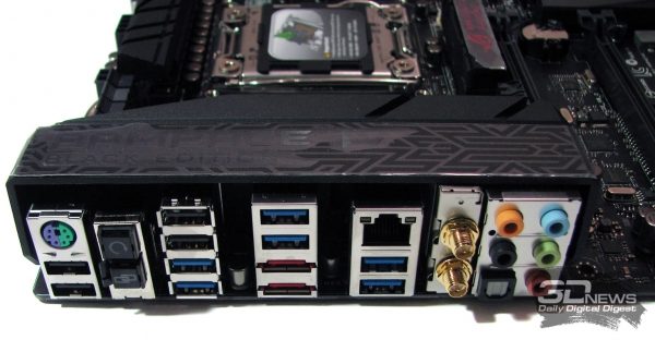 sm-back_panel-600-7545141