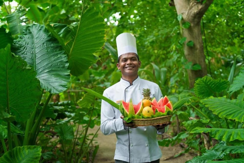 sun-island-maldives-9-9614288