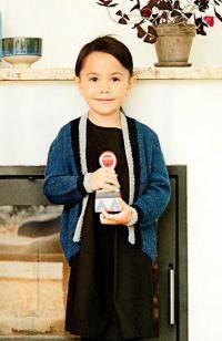 svyazat-detskiy-zhaket-kontrastnoy-plankoy-1-3-let-foto-2775200
