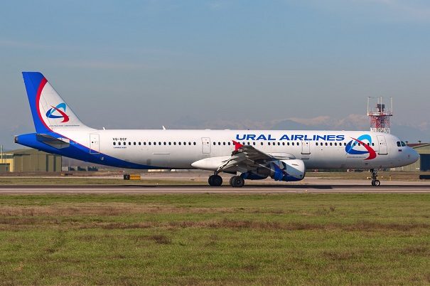 1438174319_aerobus-a321-uralskie-avialinii-foto-9824277