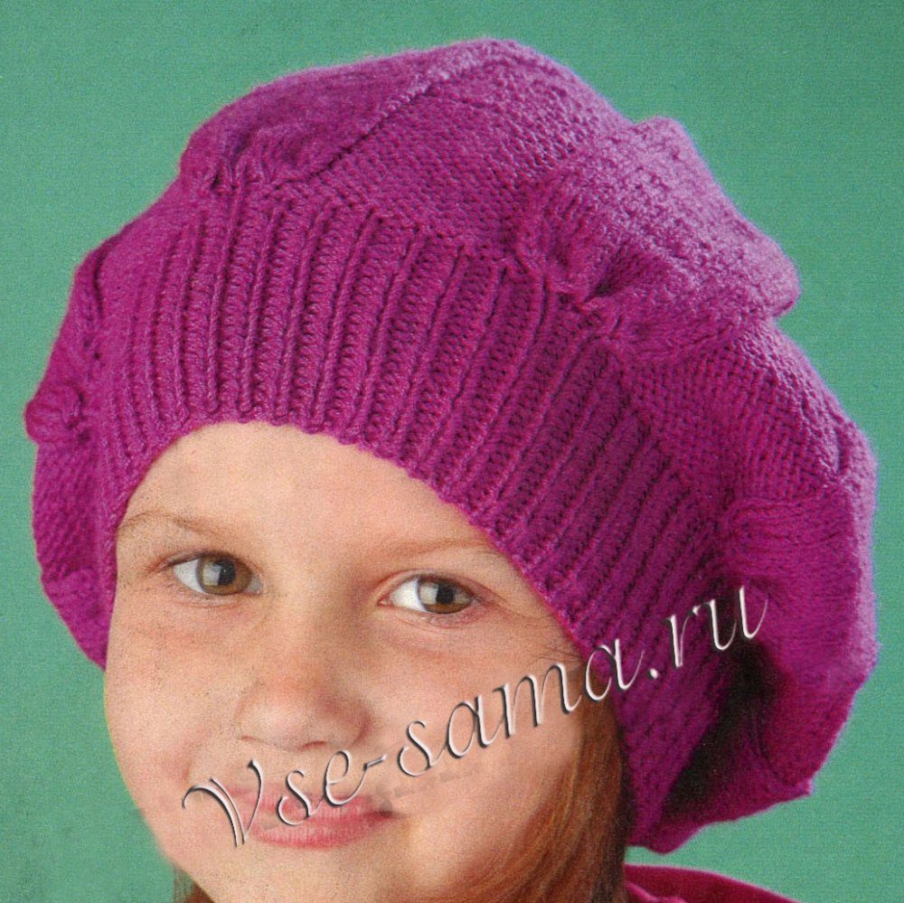 1477771107_malinovyi-beret-spitcami-dlia-devochki-ris-5721300