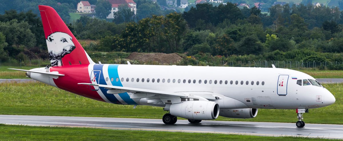 ssj-100-yamal-9170159